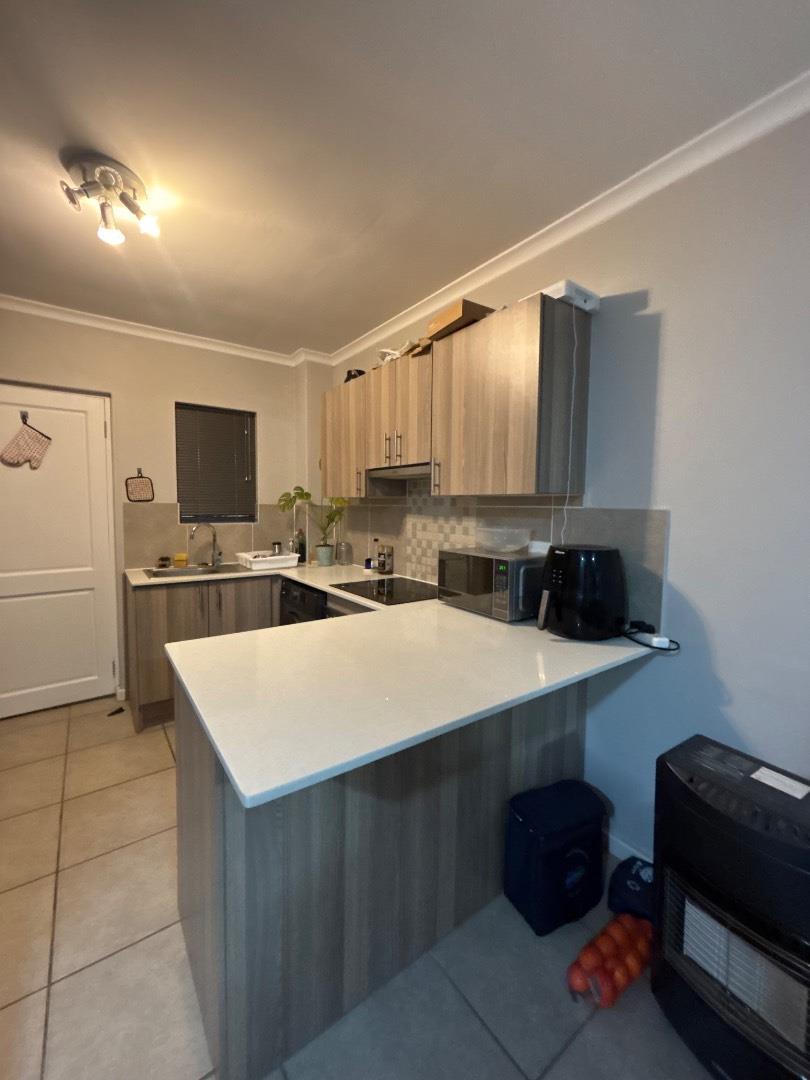 To Let 2 Bedroom Property for Rent in Nuutgevonden Western Cape